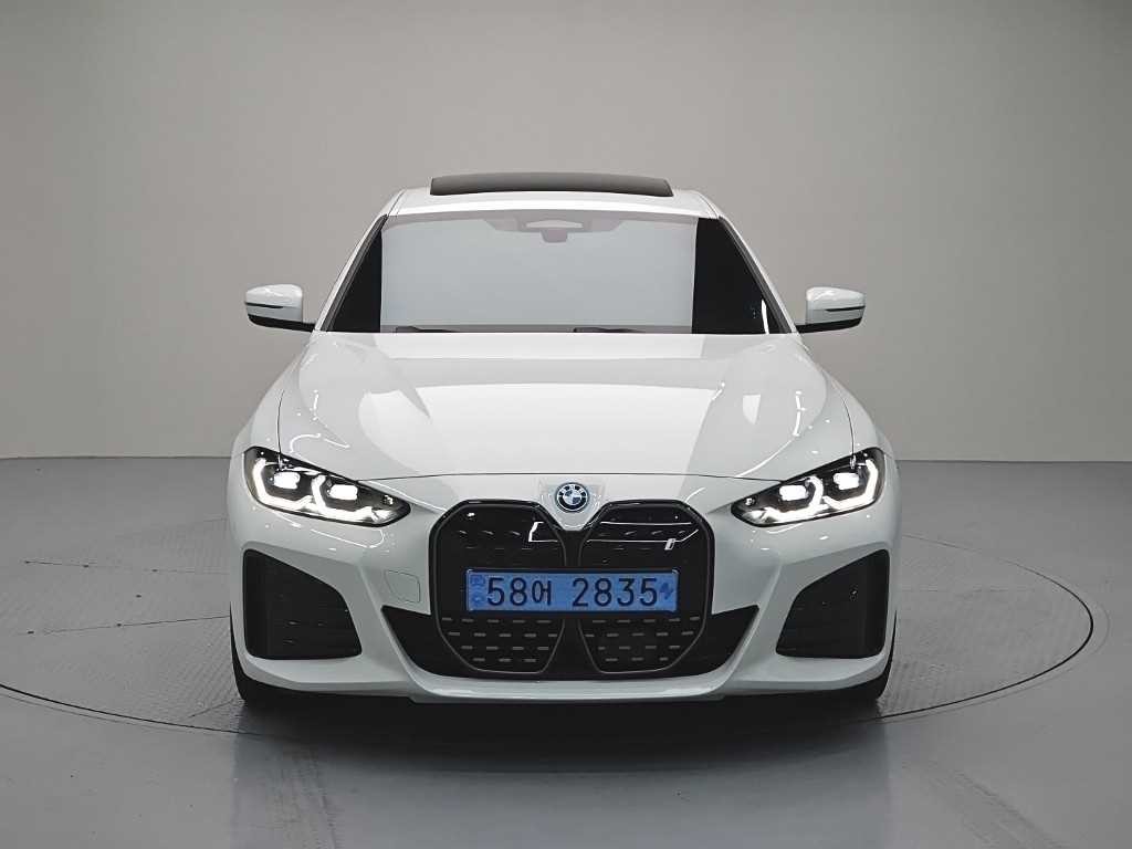 BMW i4 eDrive 40 M 스포츠 프로 이미지 2