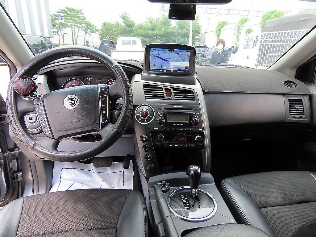 KG모빌리티(쌍용) 코란도 코란도스포츠 디젤 4WD CX7 패션 이미지 7