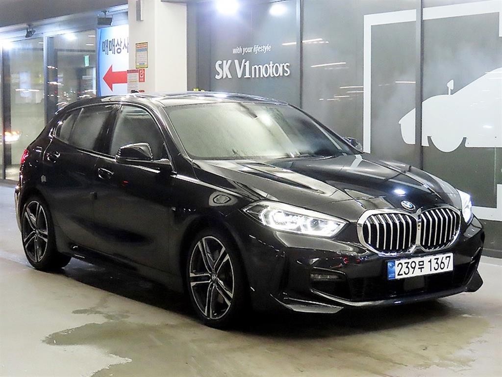 BMW 1시리즈 1시리즈 (F40) 120i M 스포츠 이미지 1