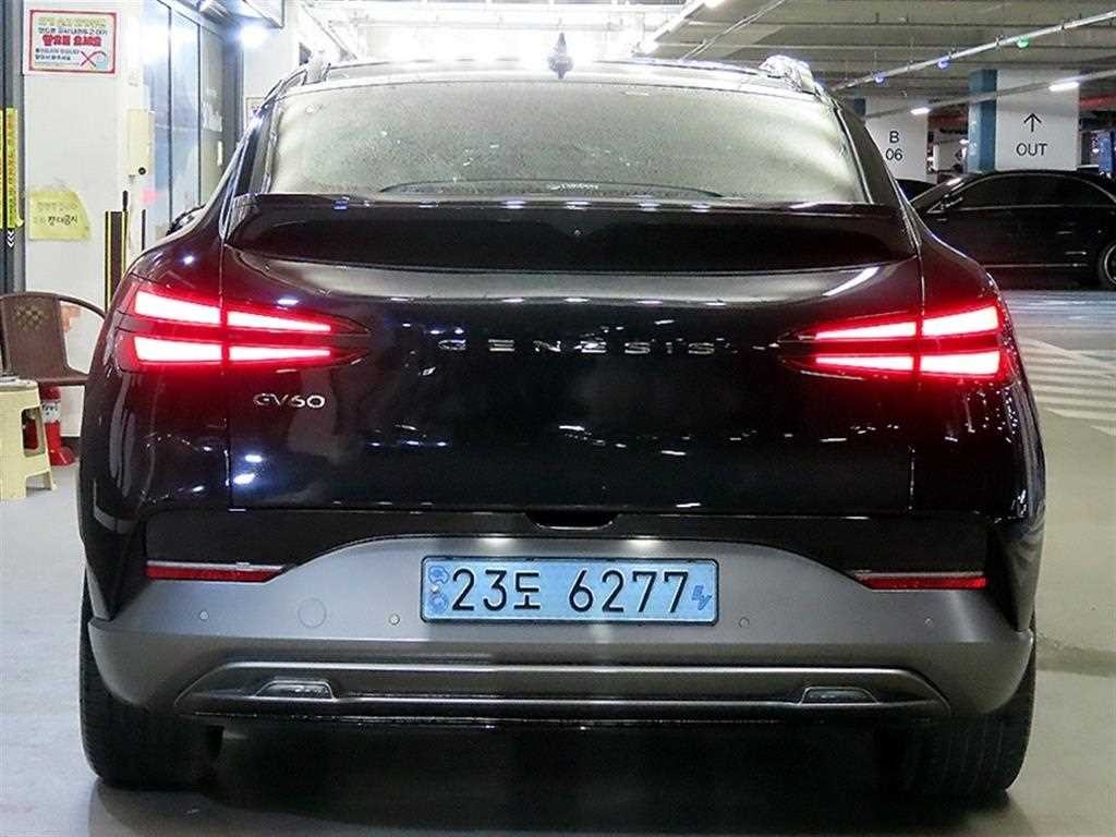 제네시스 GV60 스탠다드 2WD 이미지 5