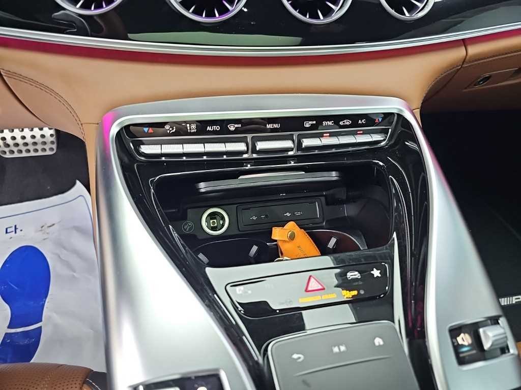 벤츠 AMG GT 4도어 43 4MATIC+ 이미지 10