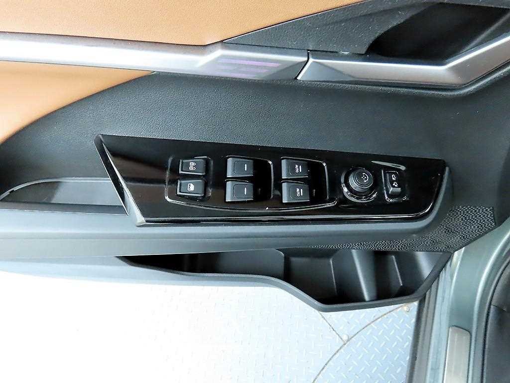 KG모빌리티(쌍용) 토레스 1.5 GDI-T 4WD T7 이미지 11
