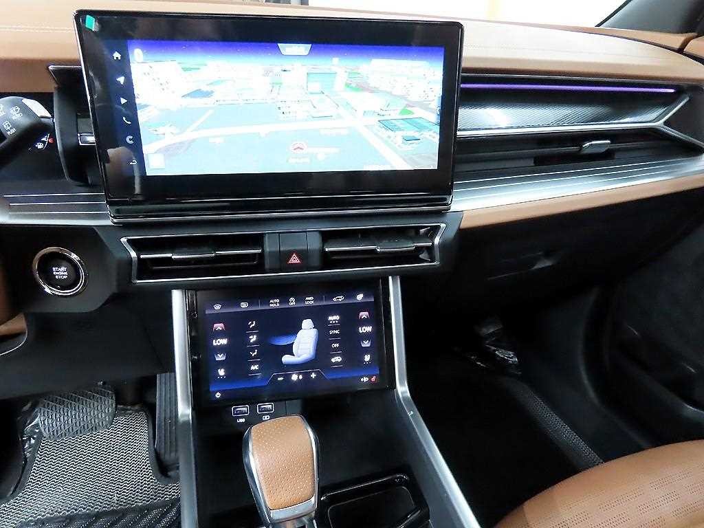 KG모빌리티(쌍용) 토레스 1.5 GDI-T 4WD T7 이미지 13