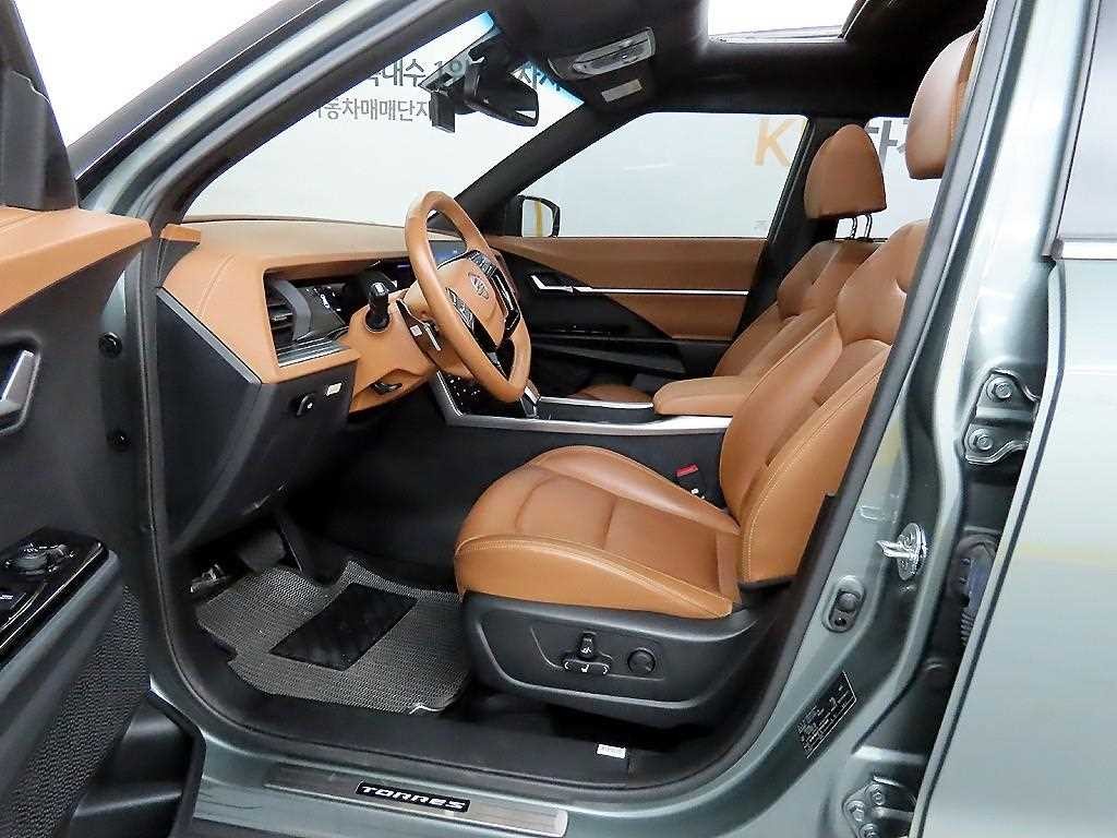 KG모빌리티(쌍용) 토레스 1.5 GDI-T 4WD T7 이미지 5