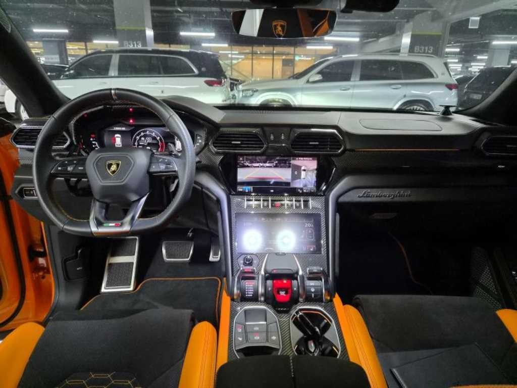 람보르기니 우루스 4.0 V8 이미지 7