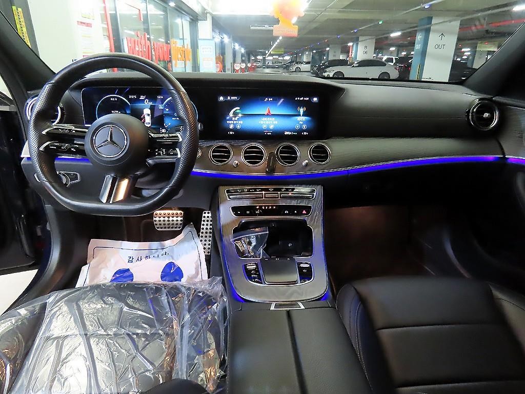 벤츠 E 클래스 E-클래스 W213 E350 4MATIC AMG LINE 이미지 10
