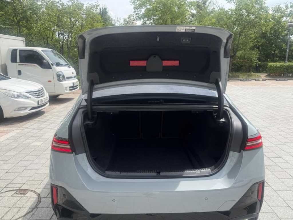 BMW 5시리즈 5시리즈 (G60) 530i xDrive M 스포츠 이미지 5