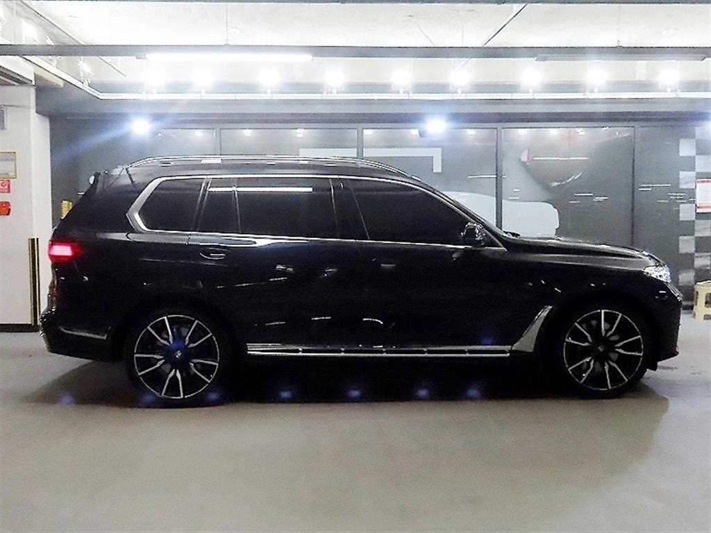 BMW X7 X7 (G07) xDrive 40i M 스포츠 이미지 3