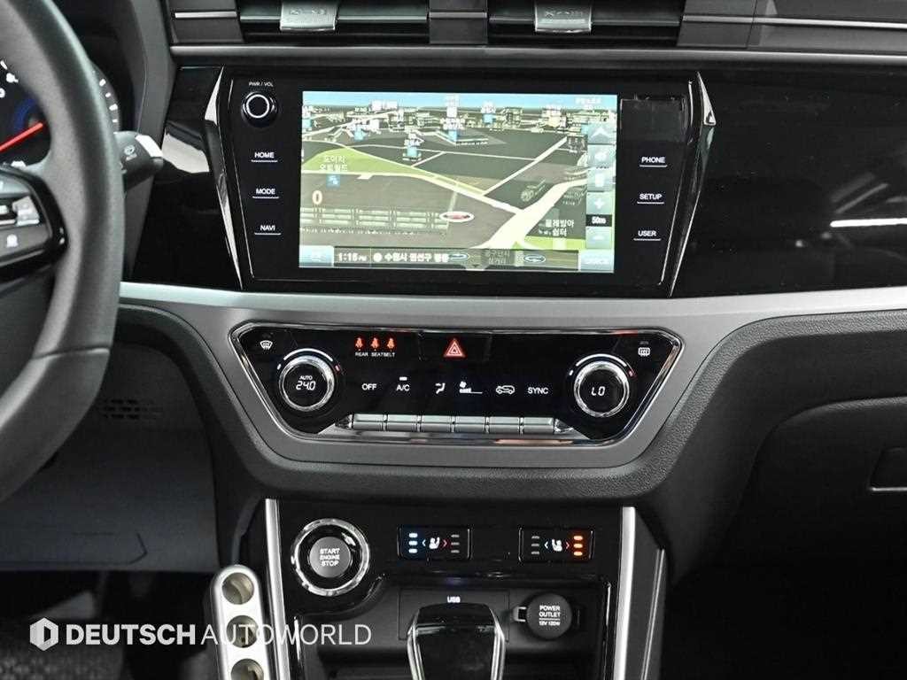 KG모빌리티(쌍용) 코란도 뷰티풀코란도 2WD 가솔린 1.5 C7 이미지 14