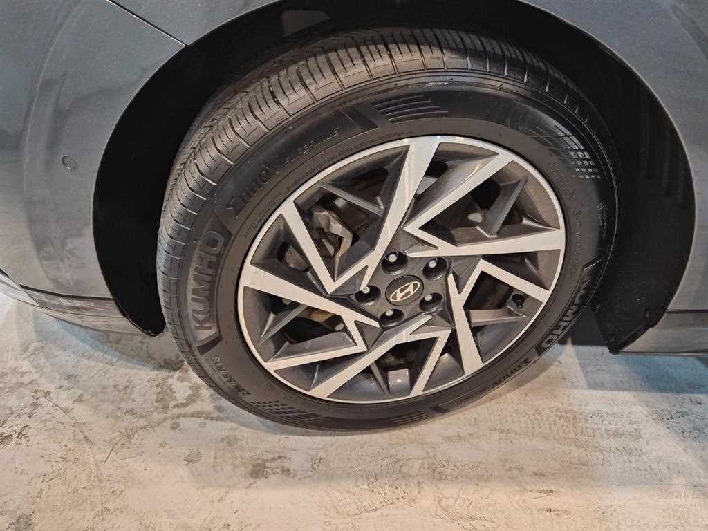현대 그랜저 그랜저 (GN7) 가솔린 2.5 2WD 프리미엄 이미지 17