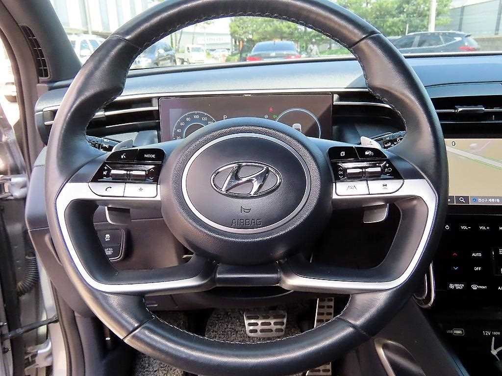 현대 투싼 투싼 하이브리드(NX4) 2WD 인스퍼레이션 이미지 8