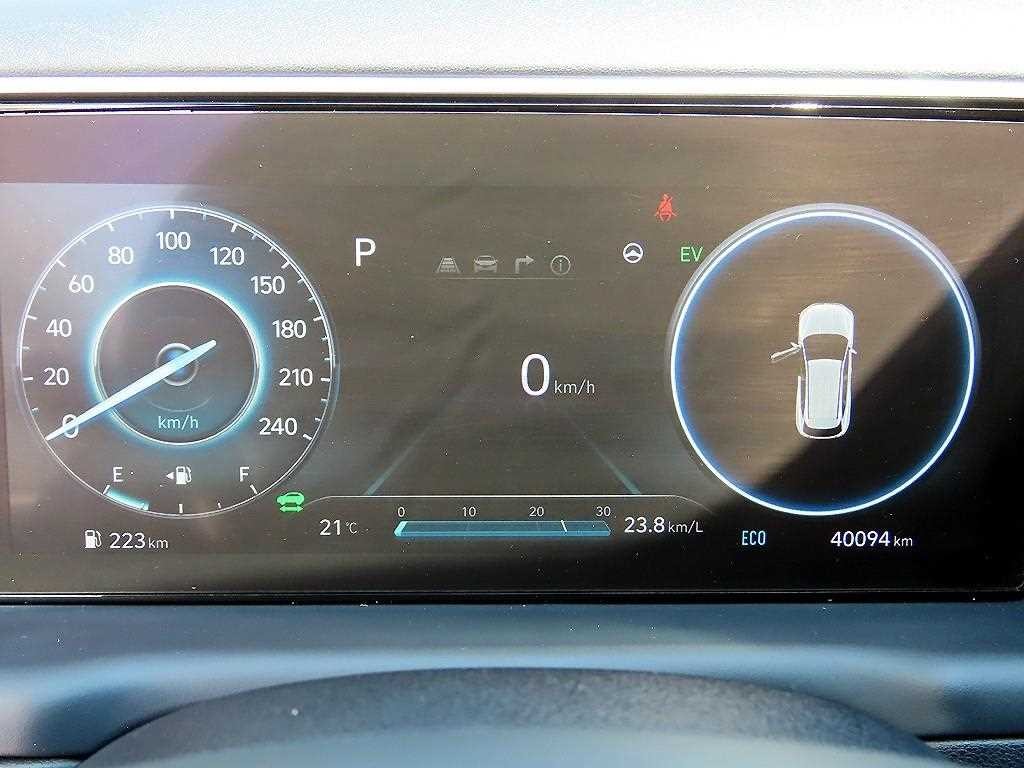 현대 투싼 투싼 하이브리드(NX4) 2WD 인스퍼레이션 이미지 9