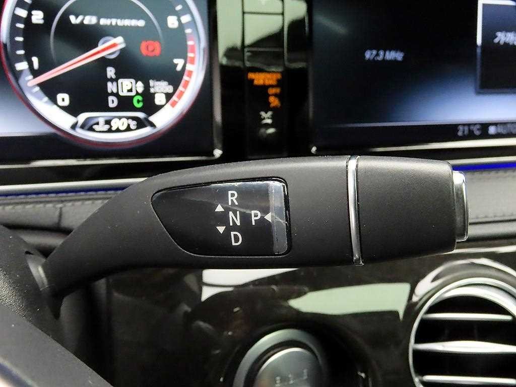 벤츠 S 클래스 S클래스-W222 S 63 AMG 4MATIC 이미지 10