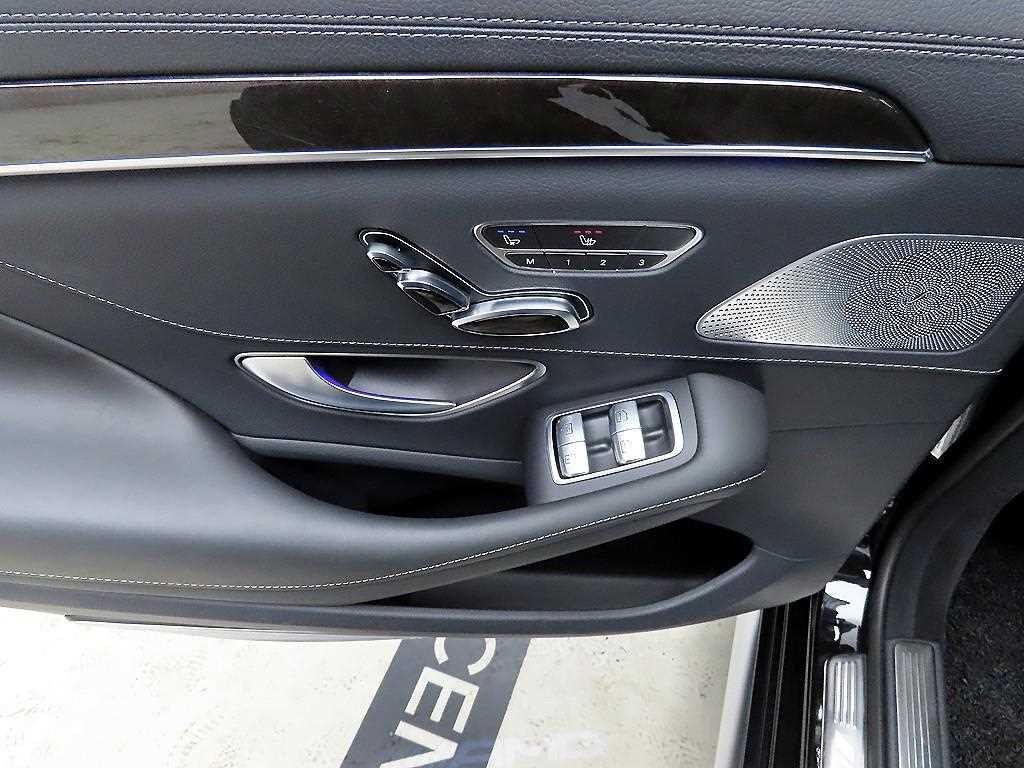 벤츠 S 클래스 S클래스-W222 S 63 AMG 4MATIC 이미지 12