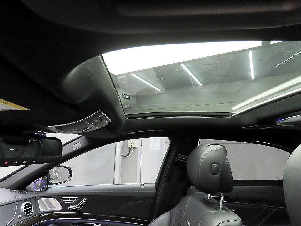 벤츠 S 클래스 S클래스-W222 S 63 AMG 4MATIC 이미지 17