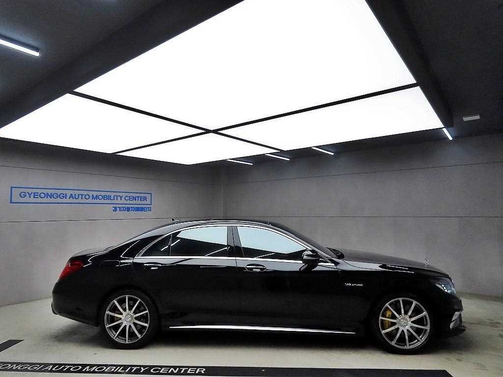 벤츠 S 클래스 S클래스-W222 S 63 AMG 4MATIC 이미지 2