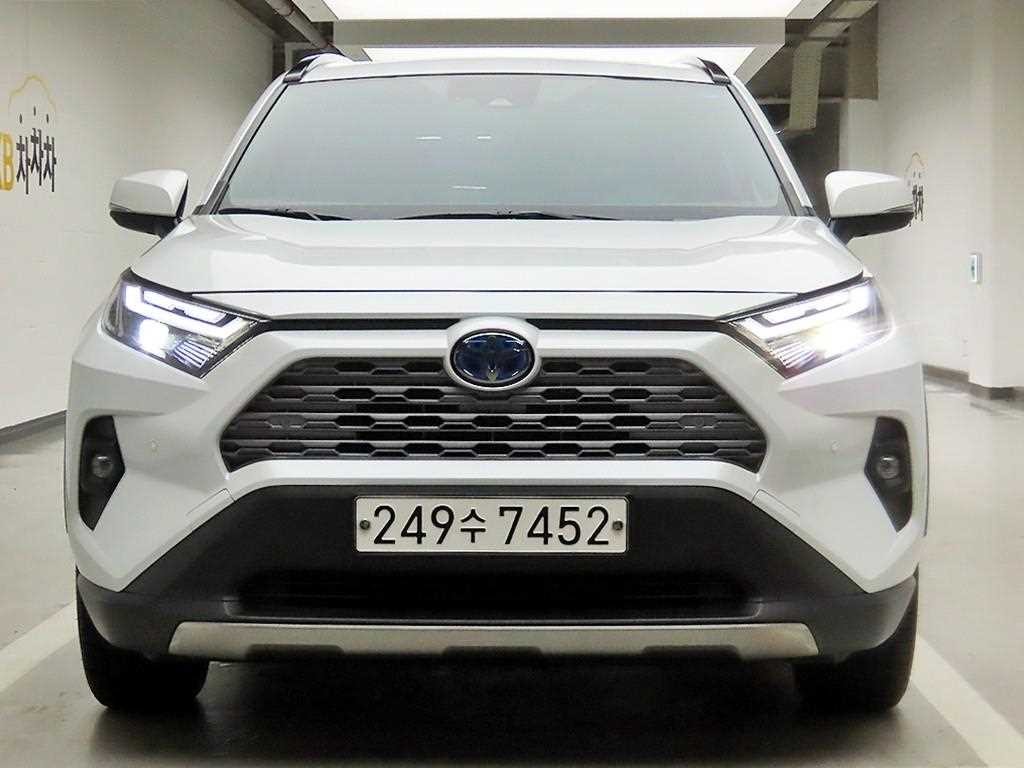 토요타 라브4 RAV4(5세대) 2.5 4WD 하이브리드 LTD 이미지 1