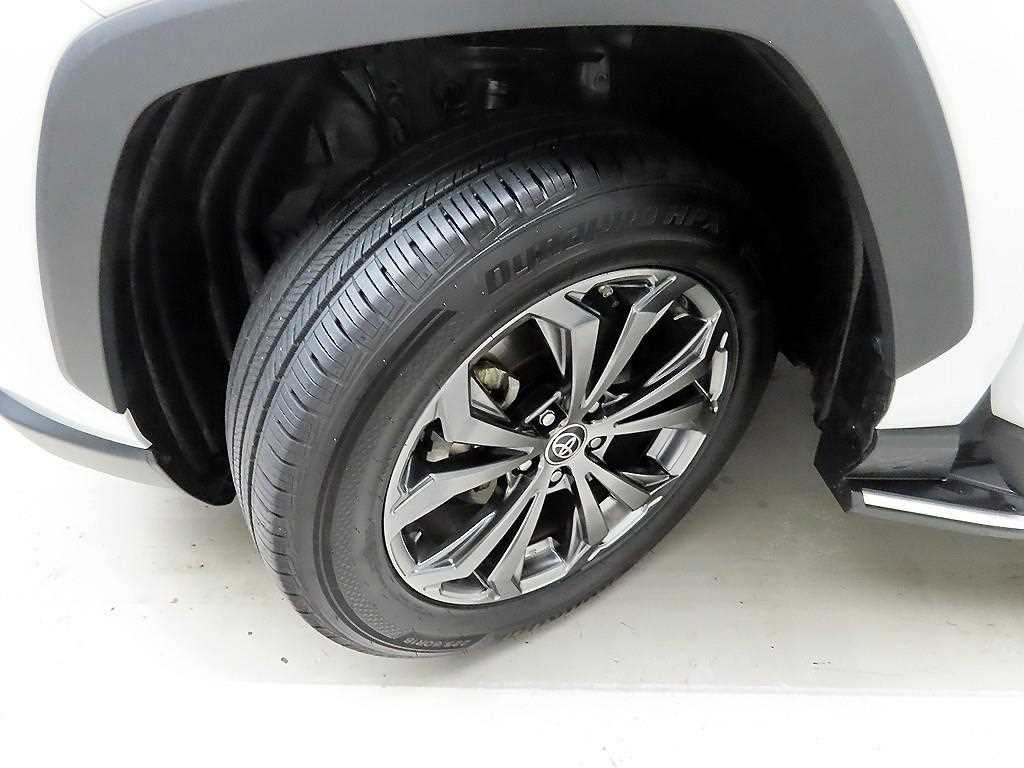 토요타 라브4 RAV4(5세대) 2.5 4WD 하이브리드 LTD 이미지 19
