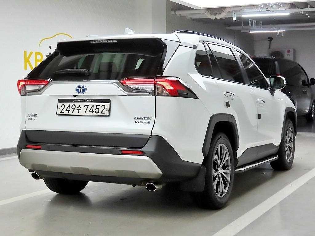 토요타 라브4 RAV4(5세대) 2.5 4WD 하이브리드 LTD 이미지 4