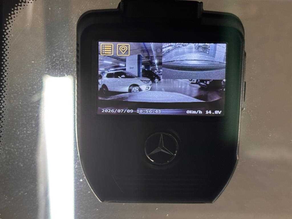 벤츠 C 클래스 C클래스 W205 C300e 4MATIC AMG Line 이미지 10