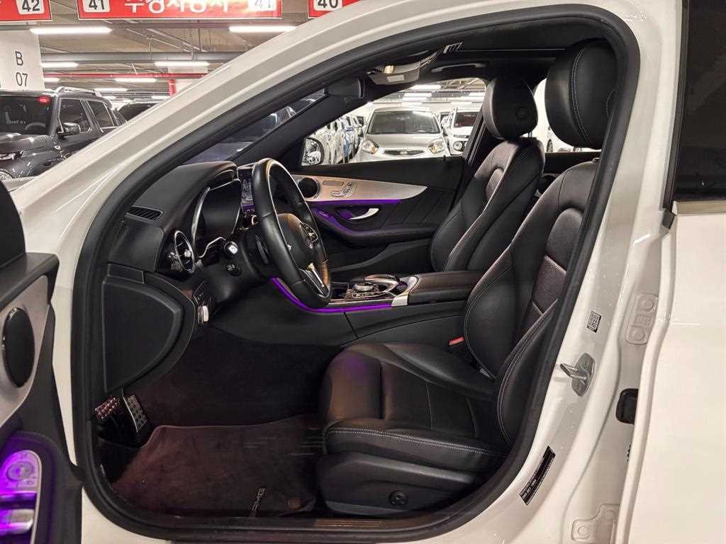 벤츠 C 클래스 C클래스 W205 C300e 4MATIC AMG Line 이미지 15