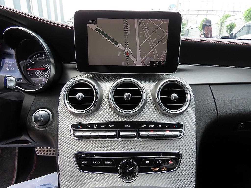 벤츠 C 클래스 C클래스 W205 C43 AMG 4MATIC 이미지 14