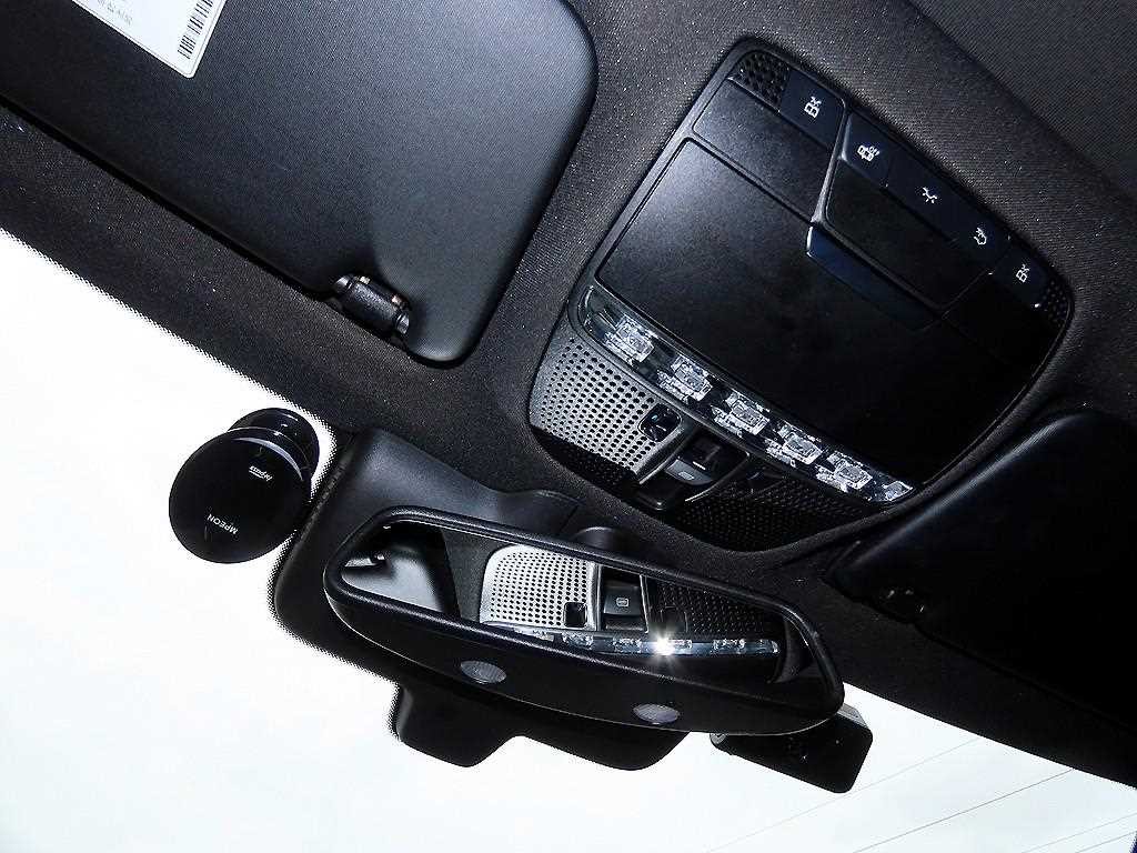 벤츠 C 클래스 C클래스 W205 C43 AMG 4MATIC 이미지 15