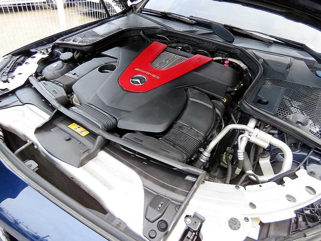 벤츠 C 클래스 C클래스 W205 C43 AMG 4MATIC 이미지 19