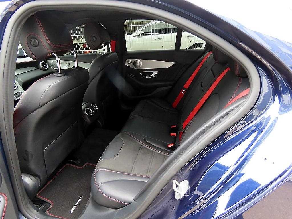 벤츠 C 클래스 C클래스 W205 C43 AMG 4MATIC 이미지 6