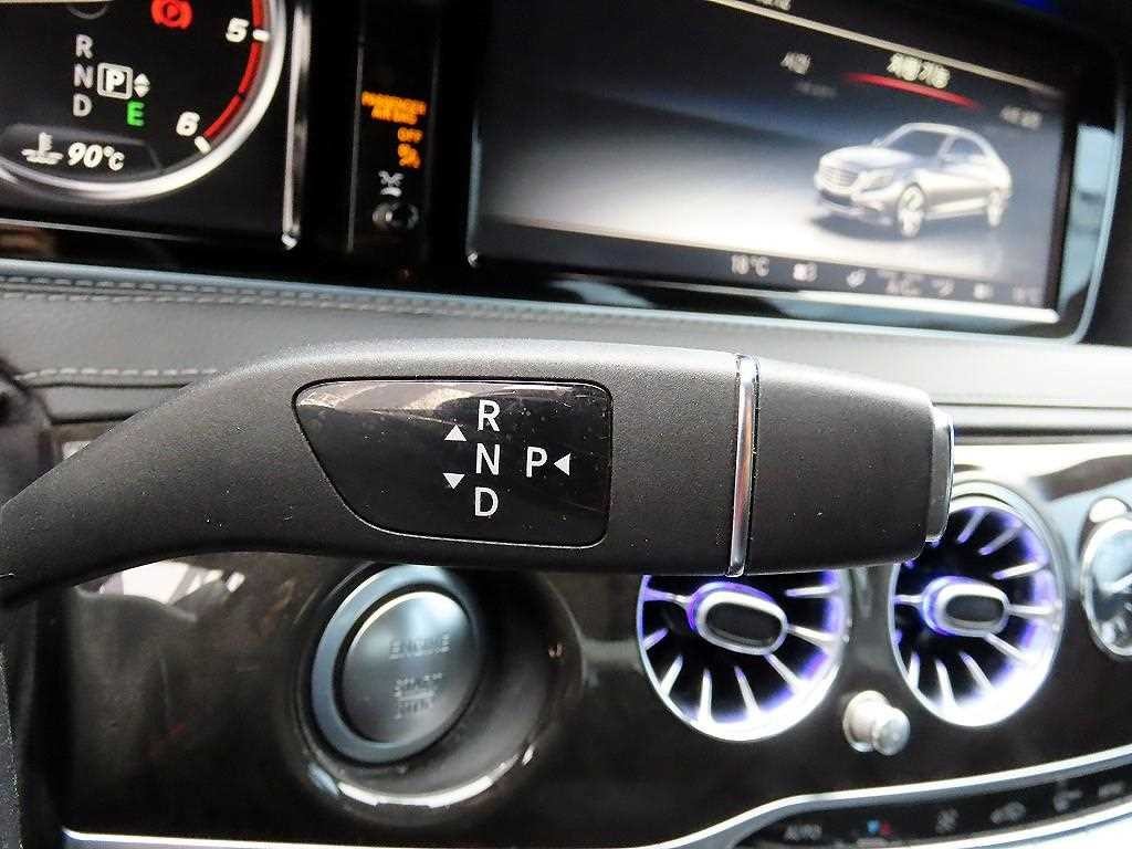 벤츠 S 클래스 S클래스-W222 S 350 d 4MATIC 이미지 11