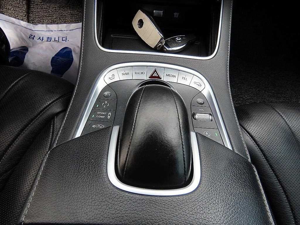 벤츠 S 클래스 S클래스-W222 S 350 d 4MATIC 이미지 13