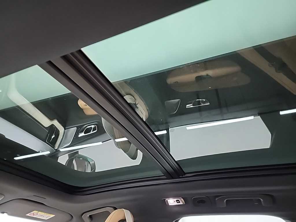 볼보 XC60 XC60(2세대) D5 AWD 인스크립션 이미지 14