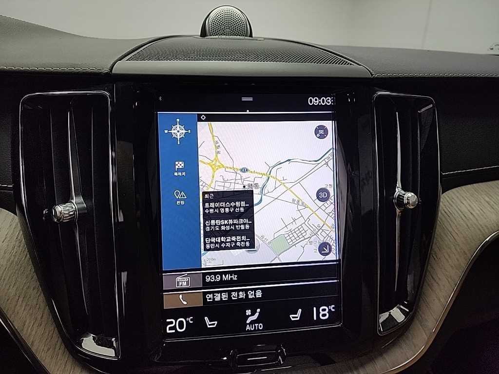 볼보 XC60 XC60(2세대) D5 AWD 인스크립션 이미지 15