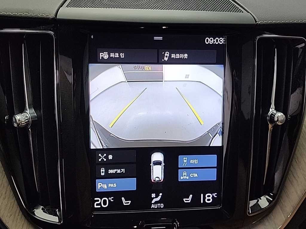 볼보 XC60 XC60(2세대) D5 AWD 인스크립션 이미지 16