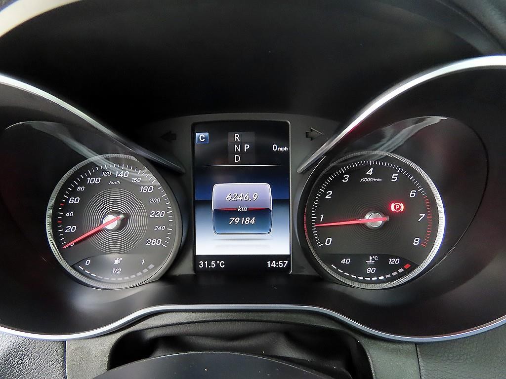 벤츠 GLC 클래스 GLC클래스 X253 GLC 300 4MATIC AMG LINE 쿠페 이미지 9