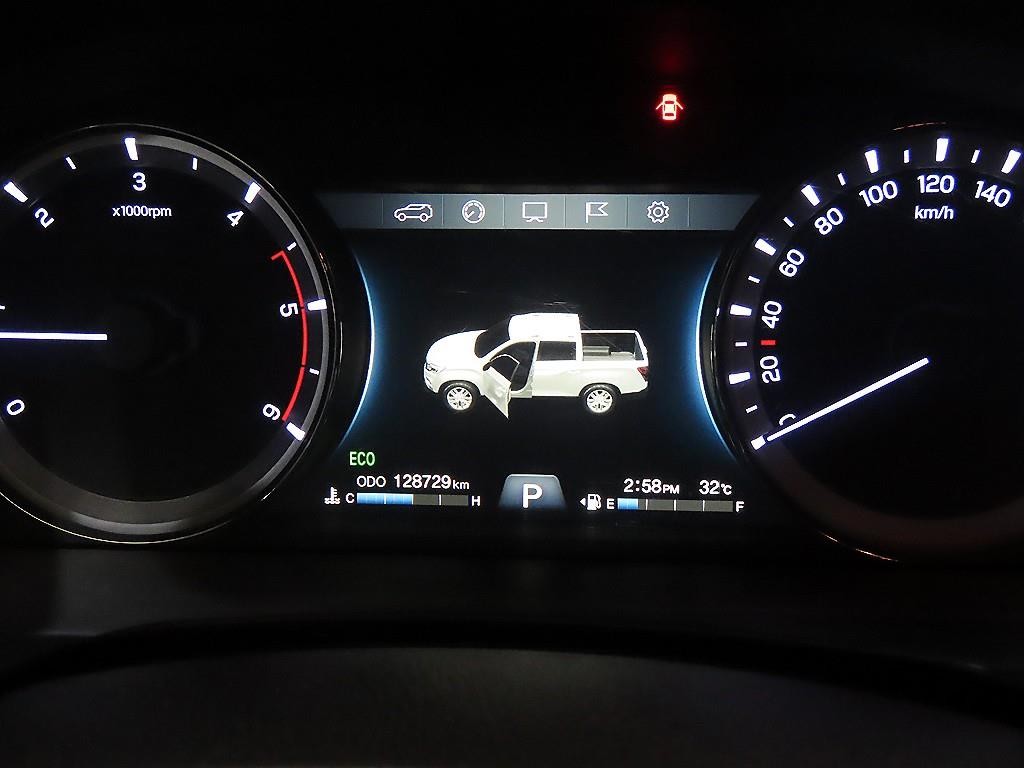 KG모빌리티(쌍용) 렉스턴 렉스턴 스포츠 칸 디젤 2.2 4WD 프로페셔널 X 이미지 9