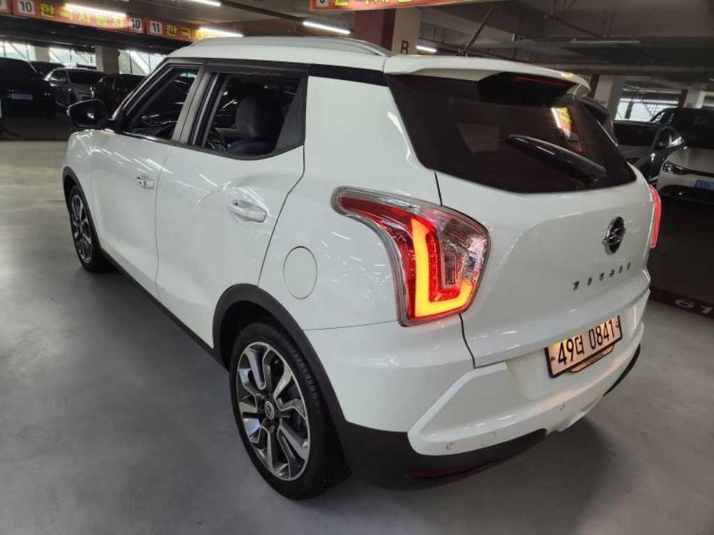 KG모빌리티(쌍용) 티볼리 가솔린 2WD 1.6 VX 이미지 5