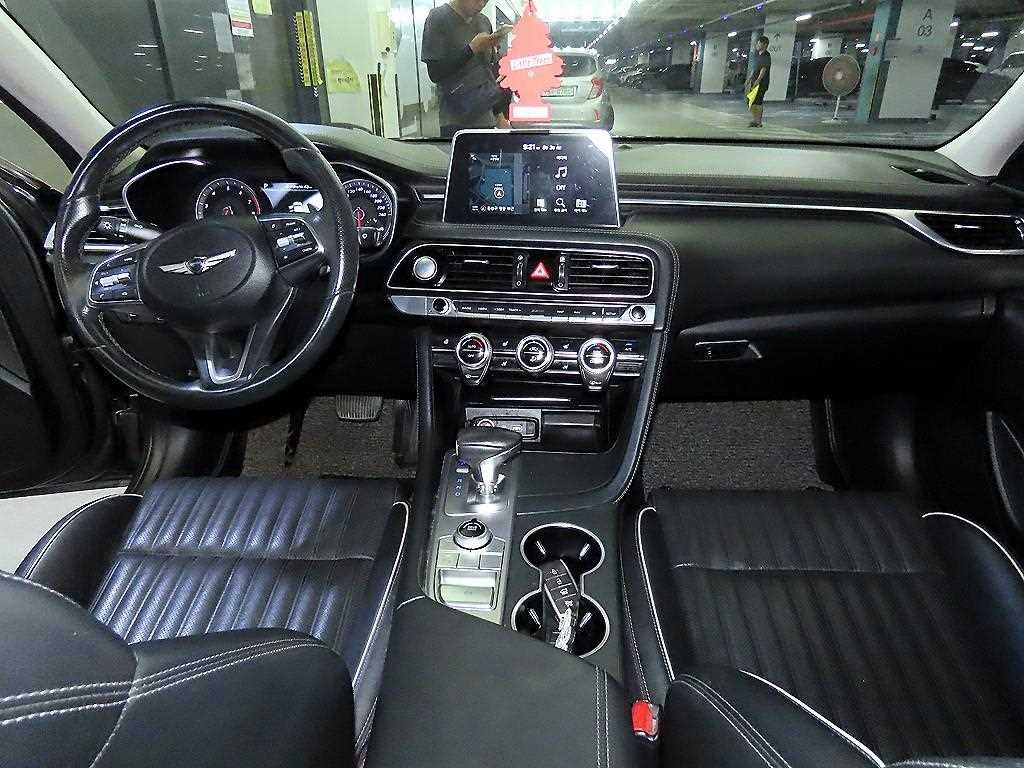 제네시스 G70 2.0T 슈프림 이미지 10