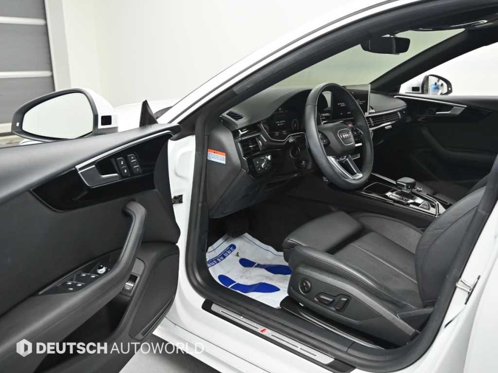 아우디 A5 A5 (F5) 45 TFSI 콰트로 프리미엄 스포트백 이미지 11