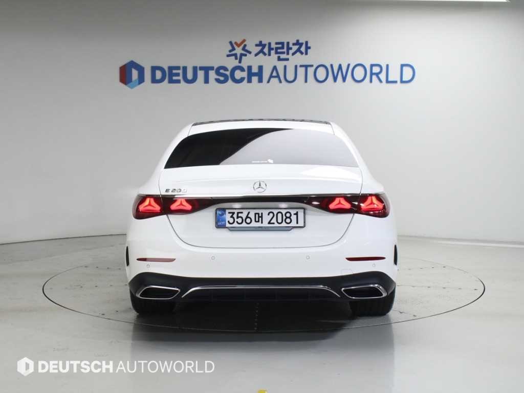 벤츠 E 클래스 E-클래스 W214 E200 AMG 라인 이미지 4