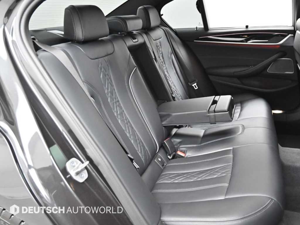 BMW 5시리즈 5시리즈 (G30) 530i M 스포츠 이미지 12