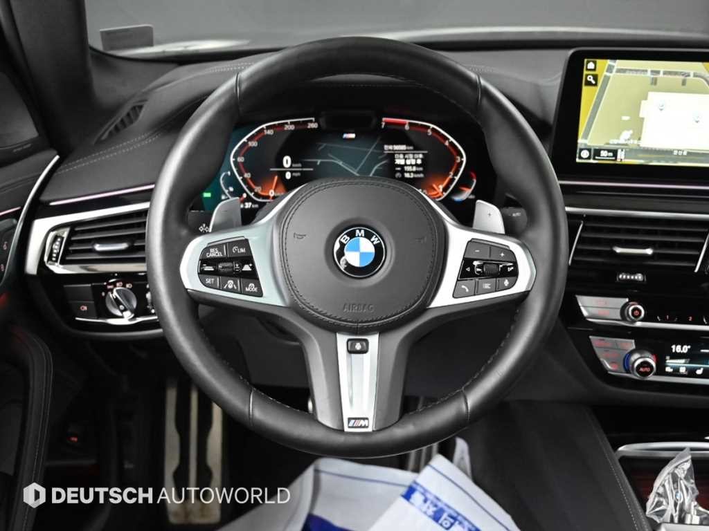 BMW 5시리즈 5시리즈 (G30) 530i M 스포츠 이미지 13
