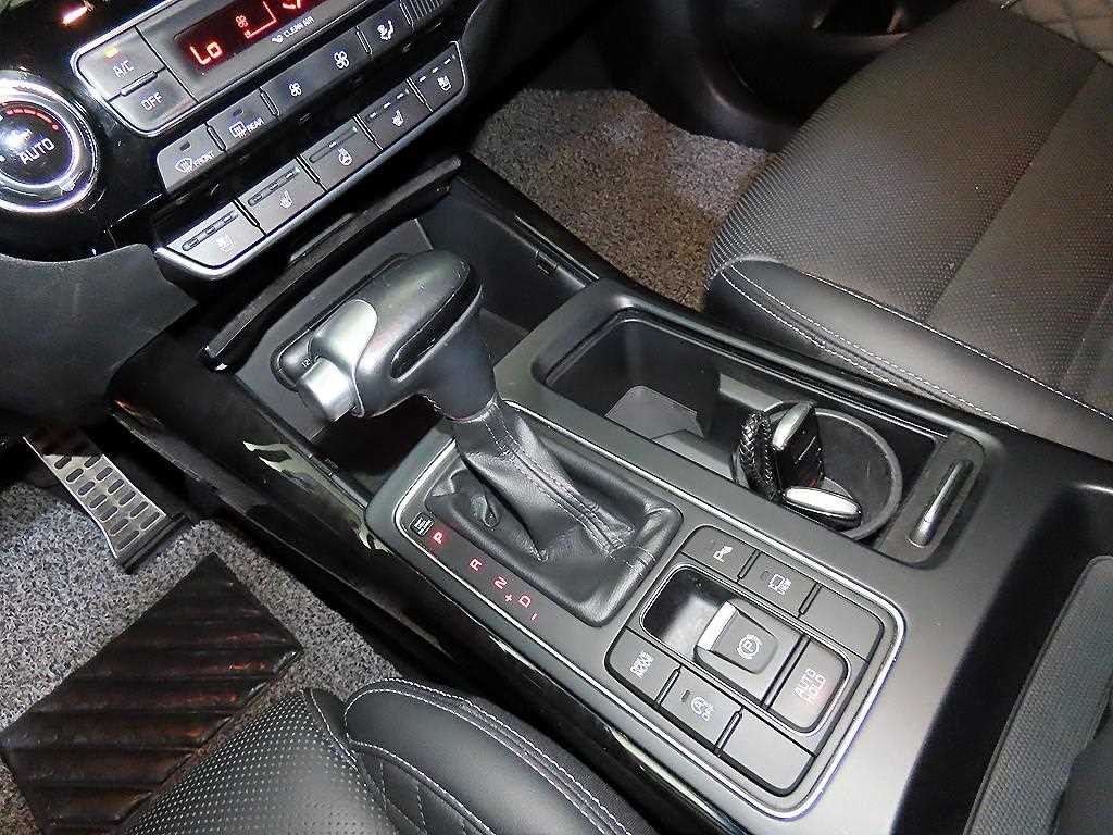 기아 쏘렌토 더 뉴 쏘렌토 디젤 2.2 2WD 마스터 스페셜 이미지 12