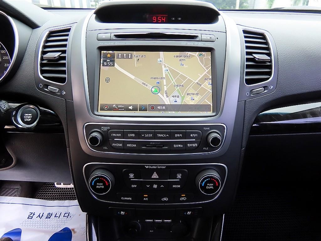 기아 쏘렌토 뉴 쏘렌토 R 2WD 2.0 프레스티지 이미지 13