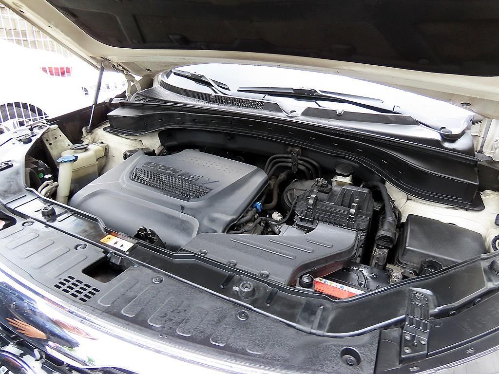 기아 쏘렌토 뉴 쏘렌토 R 2WD 2.0 프레스티지 이미지 19