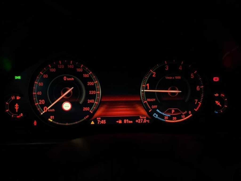 BMW 3시리즈 3시리즈 (F30) 330i M 스포츠 쉐도우 이미지 9