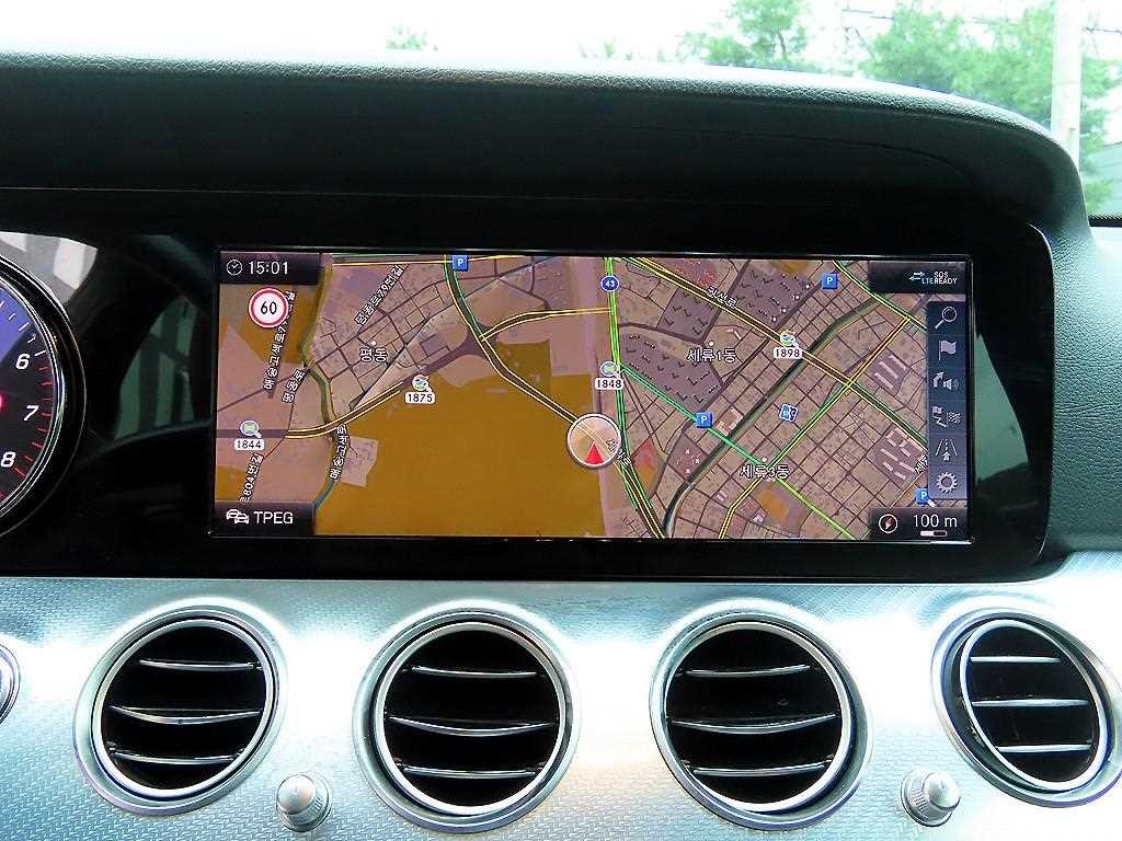 벤츠 E 클래스 E-클래스 W213 E250 아방가르드 이미지 14