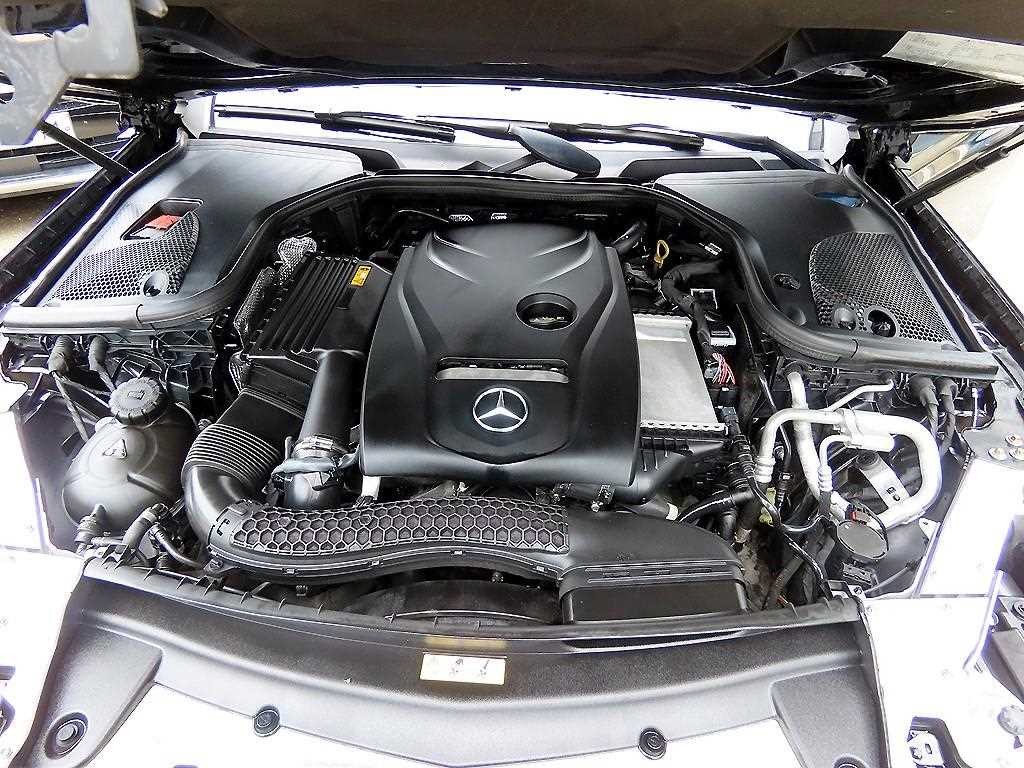 벤츠 E 클래스 E-클래스 W213 E250 아방가르드 이미지 19