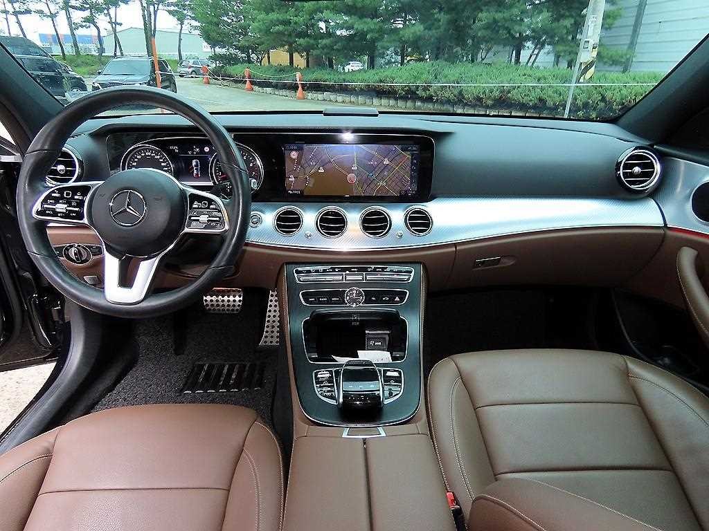 벤츠 E 클래스 E-클래스 W213 E250 아방가르드 이미지 7