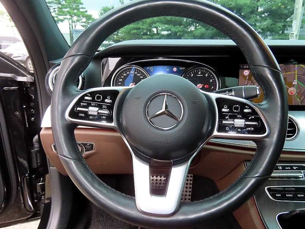 벤츠 E 클래스 E-클래스 W213 E250 아방가르드 이미지 8